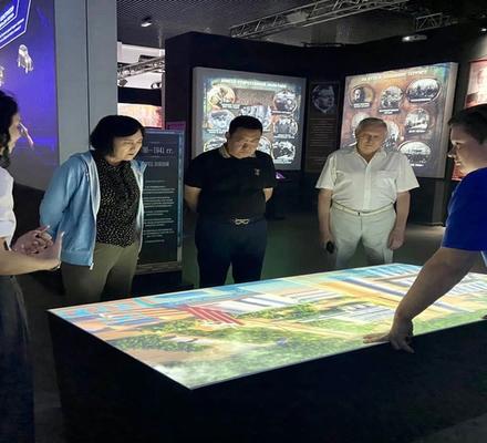Бизнесмены из КНР посетили ростовский Исторический парк